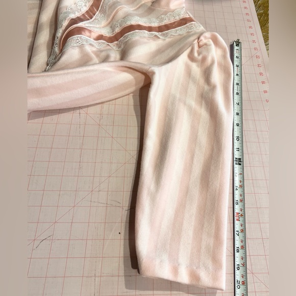 VINTAGE princess satin and lace zip up robe maxi nightgown pastel striped 80s‎ - Picture 13 of 15